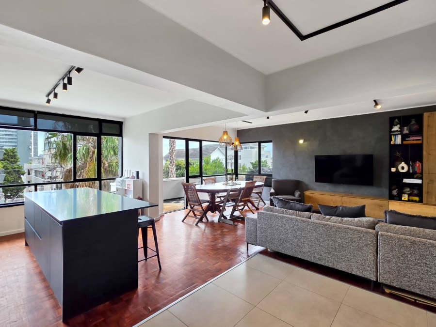 To Let 2 Bedroom Property for Rent in Sea Point Western Cape